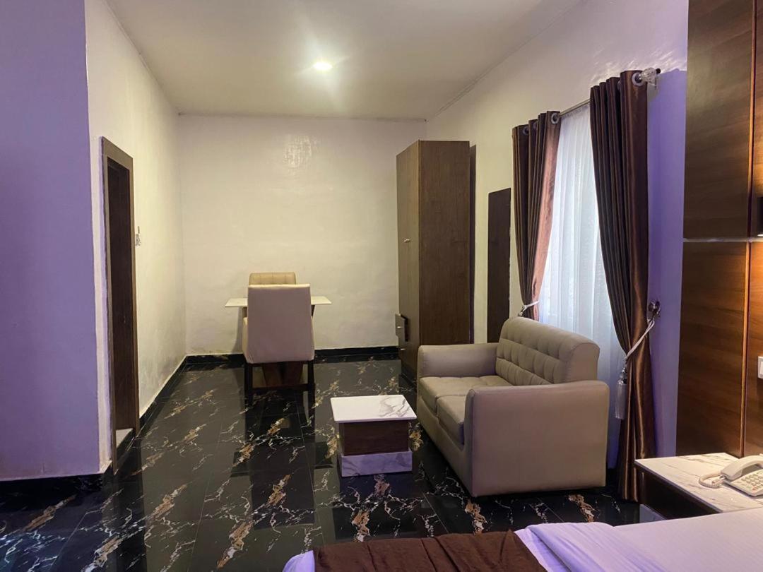 Presken Hotels, Opebi - Castle Lagos Exterior photo