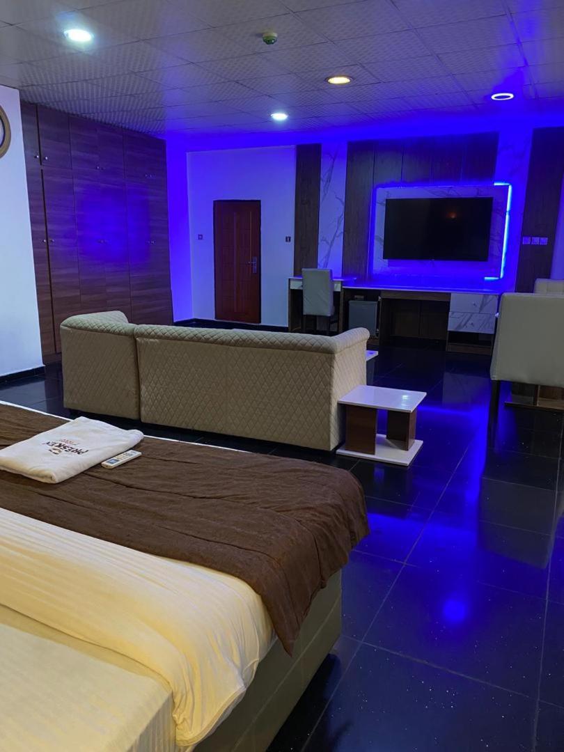 Presken Hotels, Opebi - Castle Lagos Exterior photo