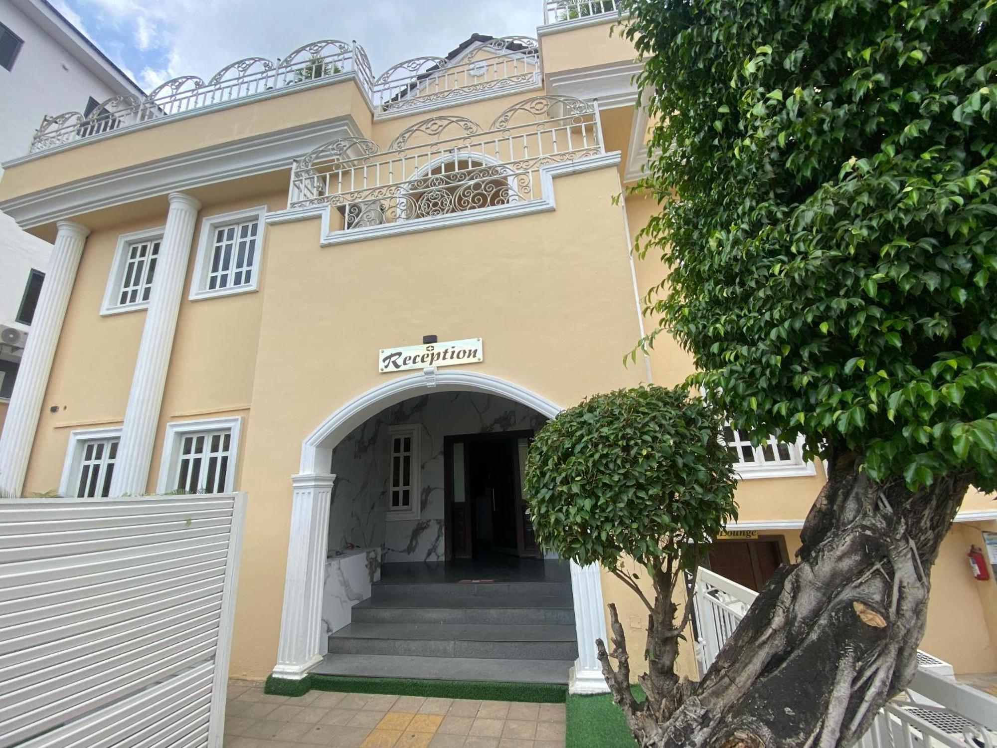 Presken Hotels, Opebi - Castle Lagos Exterior photo