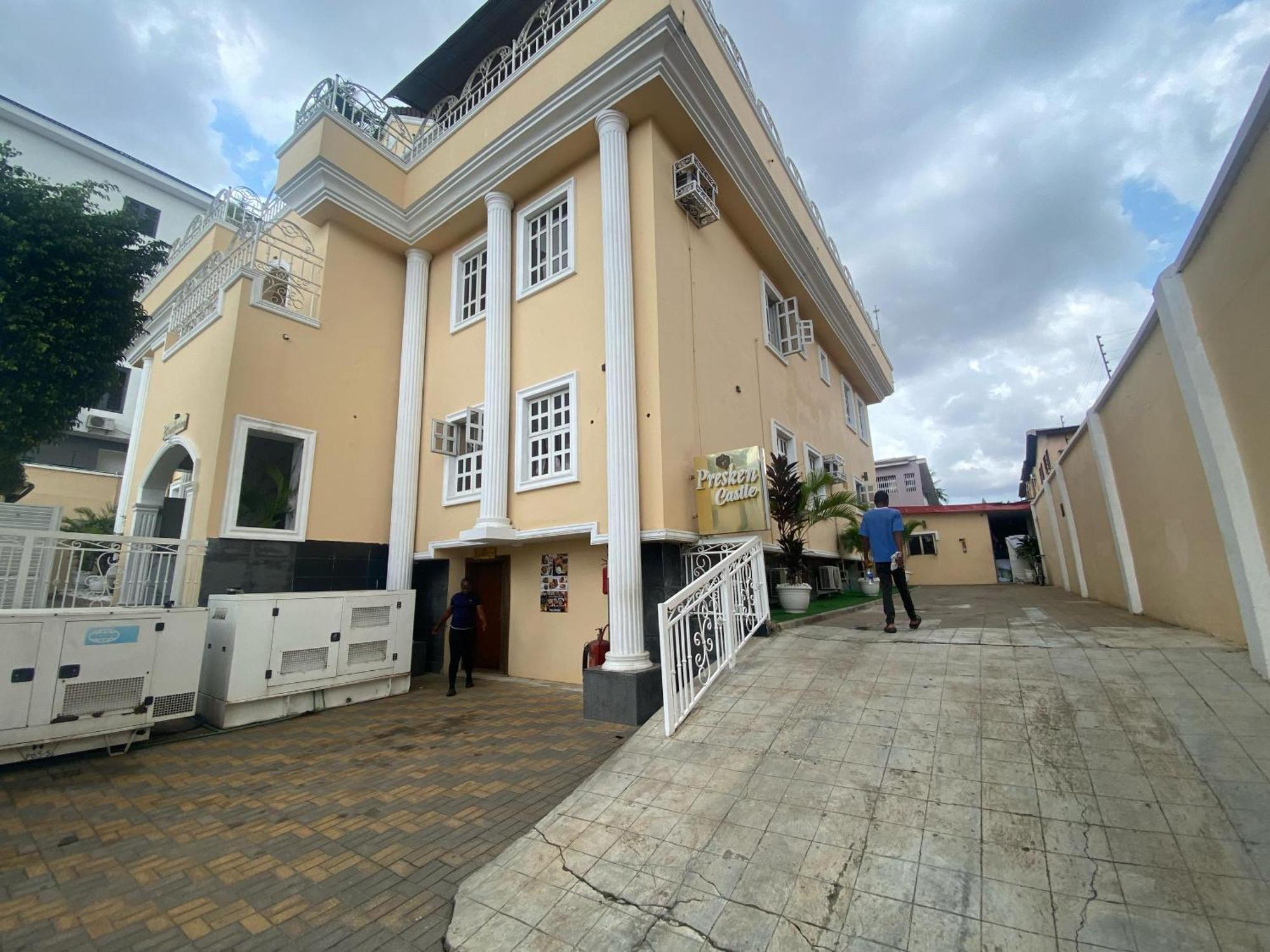 Presken Hotels, Opebi - Castle Lagos Exterior photo